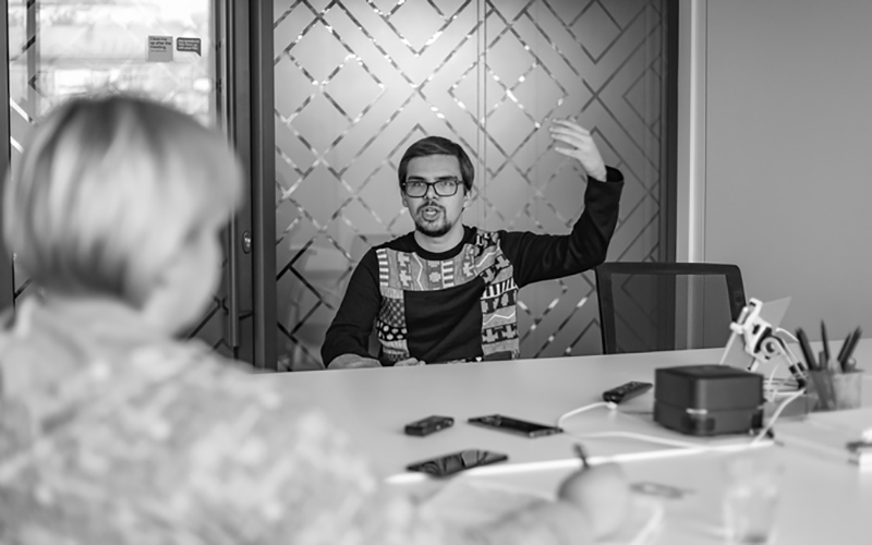 "Uber Украина": о ценах, заработке водителей, "нелегалах" Uber Shuttle и доходах, которые идут в Голландию "Uber Украина": о ценах, заработке водителей, "нелегалах" Uber Shuttle и доходах, которые идут в Голландию